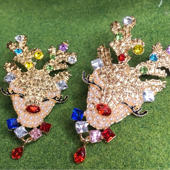 Reindeer Earrings Gold Crystals Stud Post Rudolph New - Picture 7 of 7